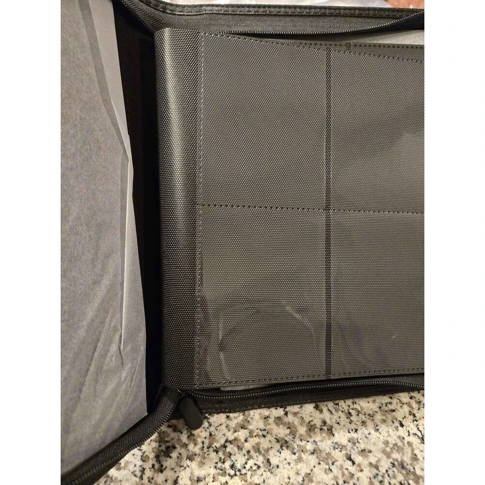 Charizard 4 Pocket Top Loader Binder 128 Cards Red New